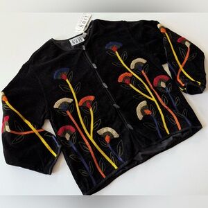 NWT Keren Hart Women’s L Chenille Cardigan Sweater Toggle Button Closure Floral